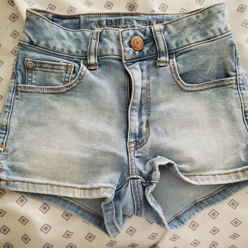 00 High Waist AE Shorts